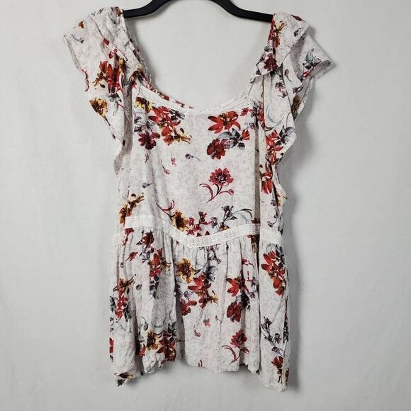 Maurices 1x Plus White Floral Top - Picture 3 of 7